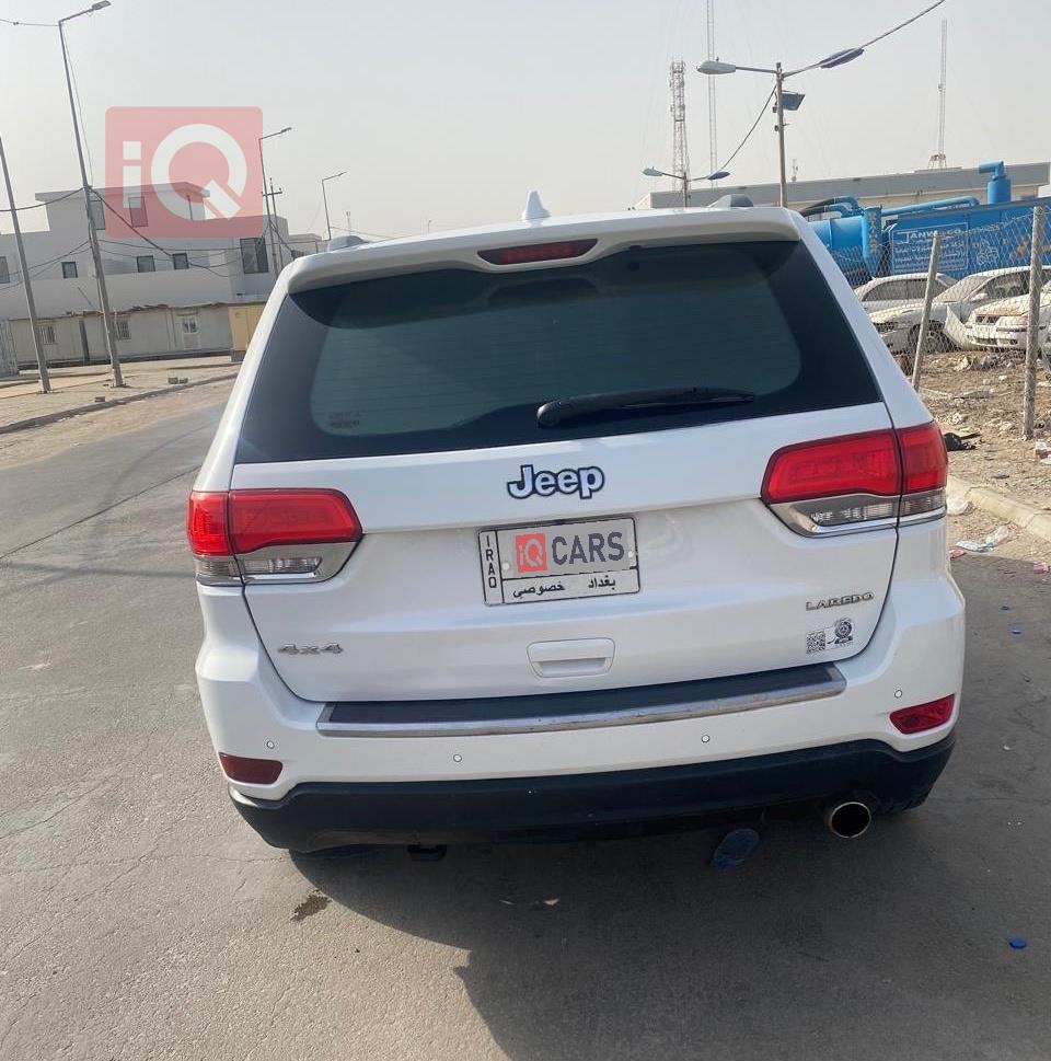 جيب جراند شيروكي